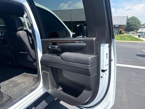 Used 2025 GMC Sierra 2500 SLE w/ SLE Value Package; AWD/4WD image 26