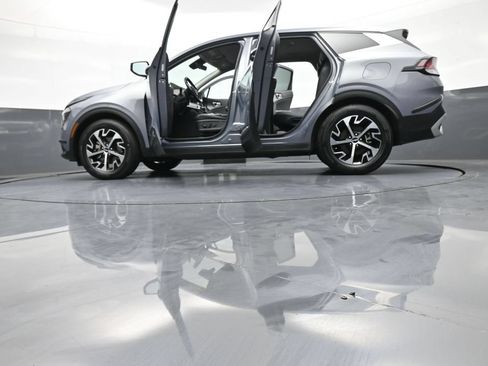 Certified 2024 Kia Sportage EX FWD image 48