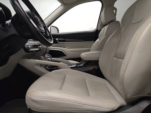 Used 2021 Kia Telluride EX w/ EX Premium Package FWD image 17