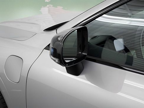 Certified 2025 Volvo XC60 T8 Core w/ Protection Package Premier image 10