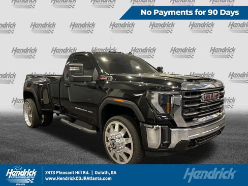 Used 2026 GMC Sierra 3500 SLE AWD/4WD image 1