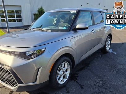 Used 2023 Kia Soul LX w/ LX Technology Package