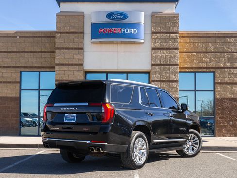 Used 2025 GMC Yukon Denali image 6