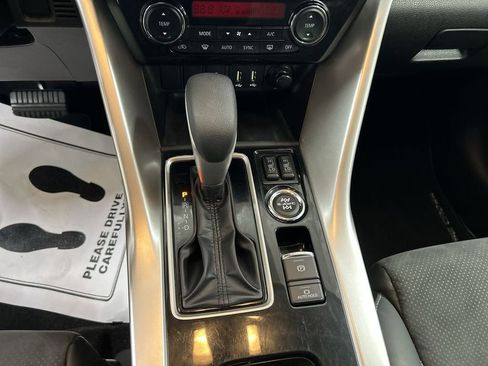 Used 2023 Mitsubishi Eclipse Cross SE AWD/4WD image 18