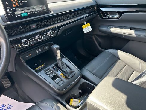 Used 2024 Honda CR-V EX-L image 10