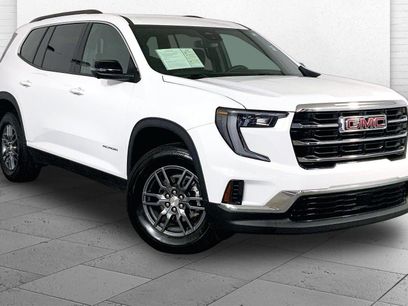 Used 2025 GMC Acadia Elevation