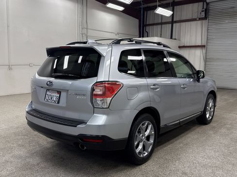 Used 2017 Subaru Forester 2.5i Touring w/ Popular Package #2 image 19