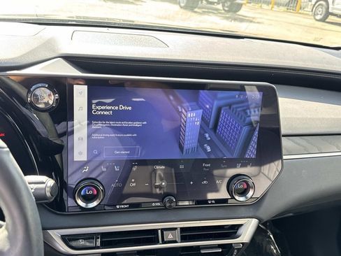 Used 2023 Lexus RX 350 Premium image 23