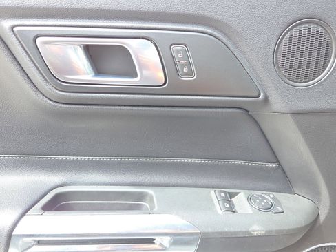 Used 2019 Ford Mustang Premium w/ Ford Safe & Smart Package image 32