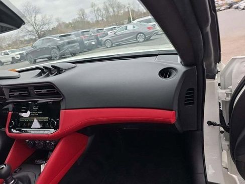 Used 2025 Nissan Z Performance w/ Floor Mat Package image 8
