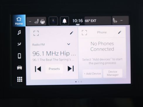 Used 2024 Chrysler Voyager LX FWD image 38