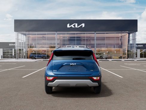 New 2026 Kia Niro EX FWD image 5