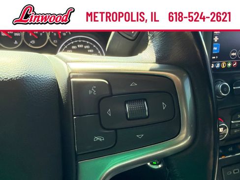 Used 2021 Chevrolet Silverado 1500 LT Trail Boss w/ Convenience Package II AWD/4WD image 19
