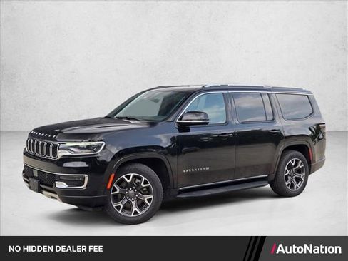 Used 2024 Jeep Wagoneer Series III AWD/4WD image 1