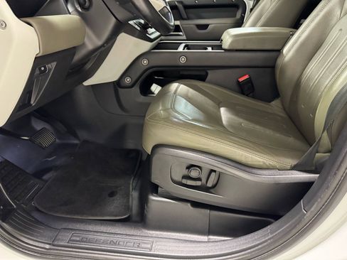 Used 2020 Land Rover Defender 110 HSE image 26