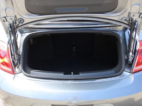 Used 2014 Volkswagen Beetle 1.8T image 30