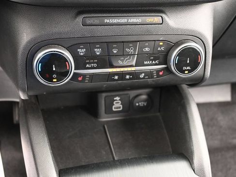 Used 2024 Ford Escape Active AWD/4WD image 12