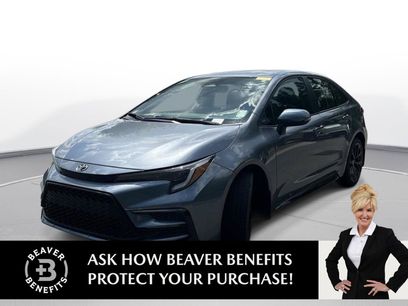 Used 2025 Toyota Corolla SE w/ Convenience Package