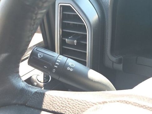 Used 2019 Ford F150 XLT w/ Equipment Group 302A Luxury image 39