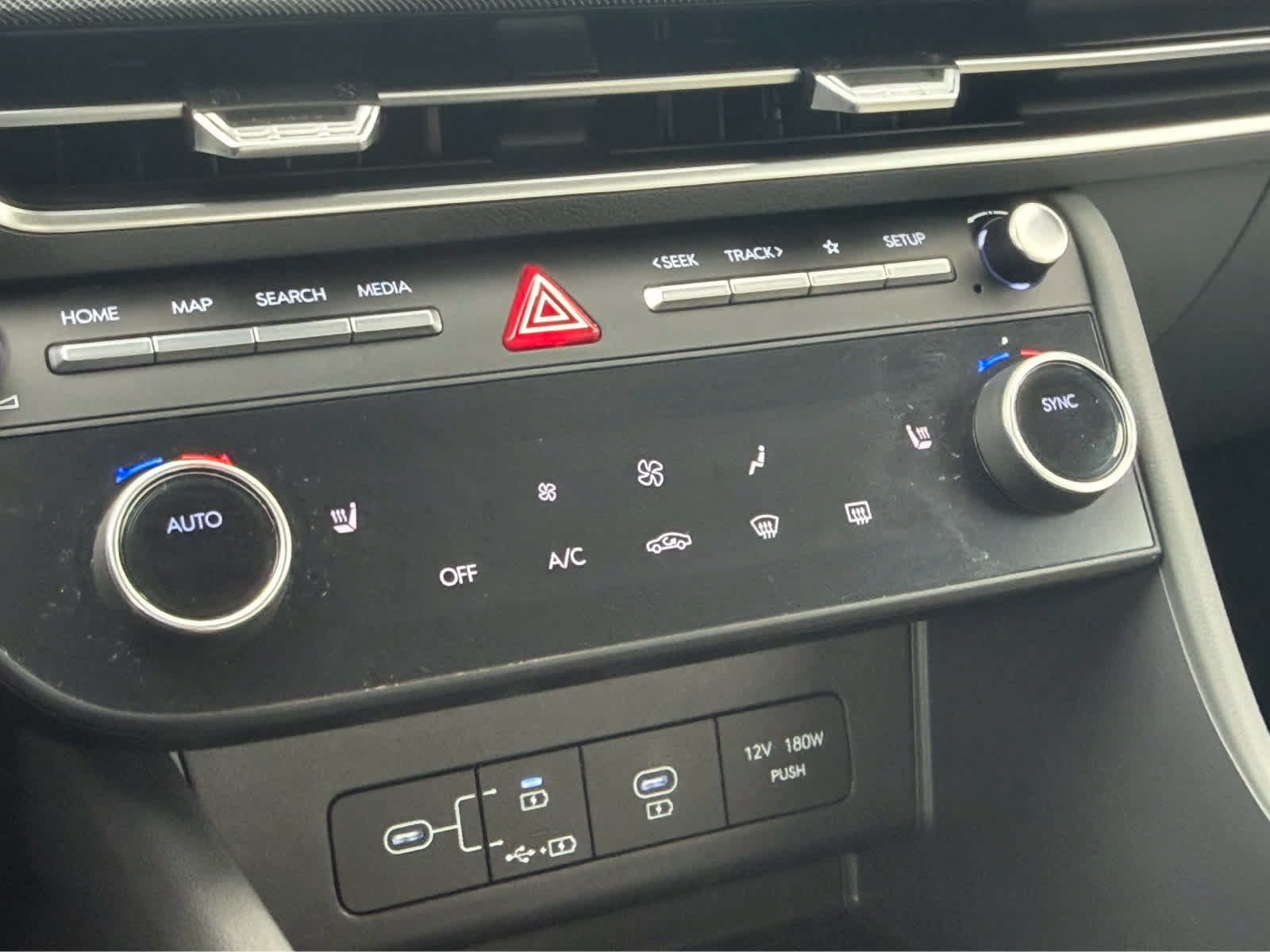 Used 2025 Hyundai Sonata SEL FWD image 36