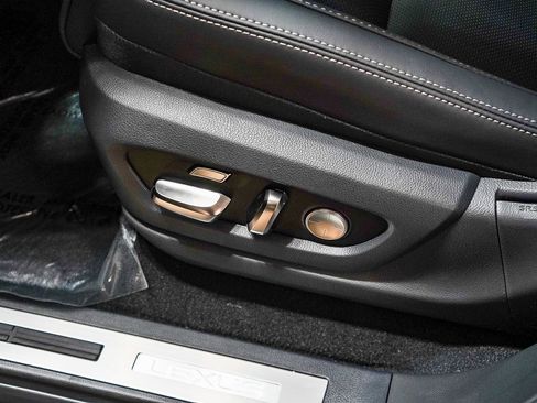 New 2026 Lexus LX 600 4WD w/ Luxury Package image 24