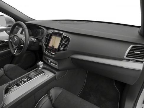 Used 2018 Volvo XC90 T5 R-Design w/ Convenience Package image 16