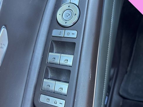 Used 2023 Genesis GV80 3.5T Prestige w/ Prestige Package image 9