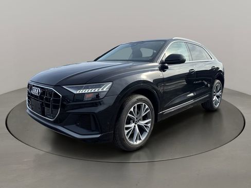Used 2023 Audi Q8 Premium Plus w/ Premium Plus Package image 3