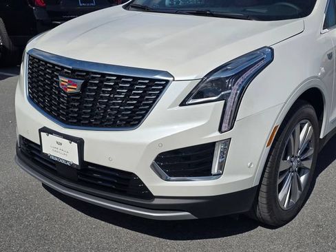 New 2026 Cadillac XT5 Premium Luxury w/ Driver Assist Package FWD image 10