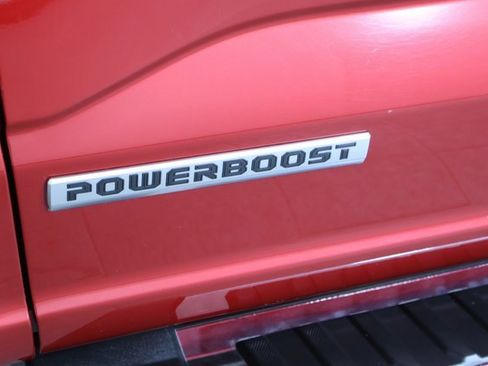 Used 2021 Ford F150 Lariat image 11