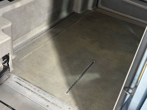 Used 2010 Toyota Sienna XLE image 16