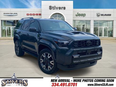Used 2025 Toyota 4Runner TRD Sport Premium AWD/4WD image 1