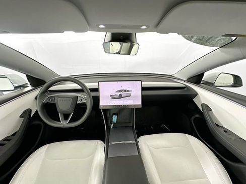 Used 2024 Tesla Model 3 Long Range AWD/4WD image 3