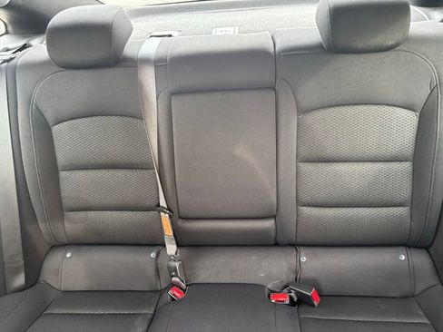 Used 2024 Chevrolet Malibu LT image 13