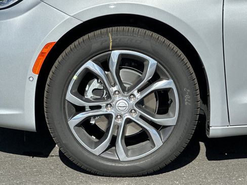 New 2026 Chrysler Pacifica Pinnacle w/ Trailer Tow Group image 28