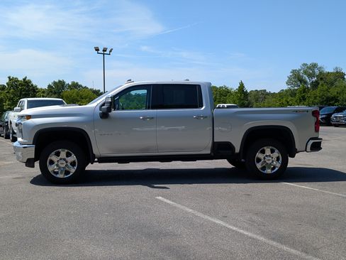 Used 2023 Chevrolet Silverado 2500 LTZ w/ LTZ Convenience Package AWD/4WD image 6