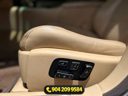 Used 2016 Lexus LS 460 w/ Comfort Package RWD image 11