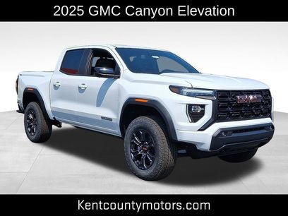 New 2025 GMC Canyon Elevation w/ Convenience Package