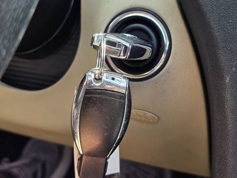 Used 2005 Mercedes-Benz SLK 350 image 40