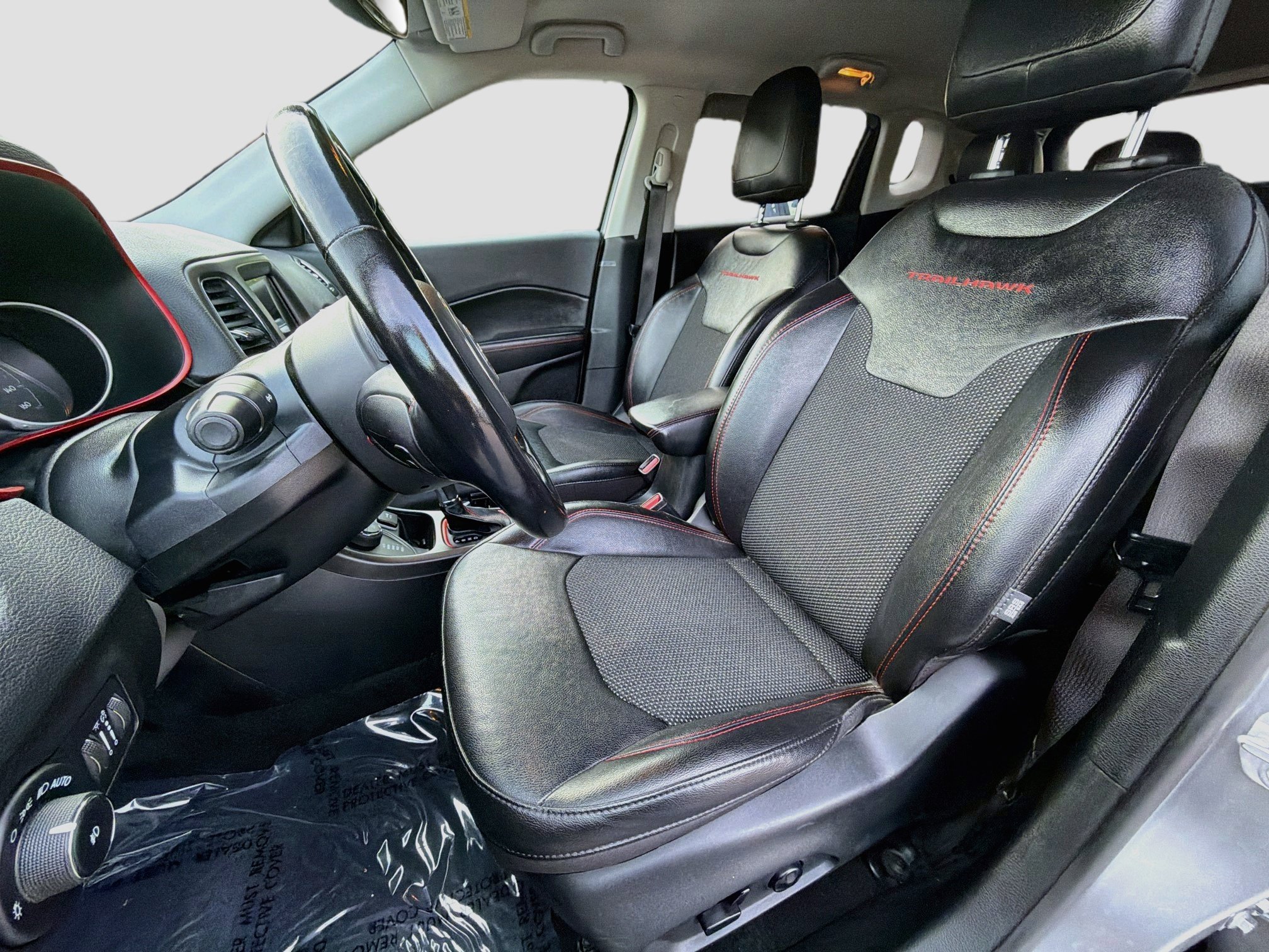 Used 2021 Jeep Compass Trailhawk w/ Convenience Group AWD/4WD image 13