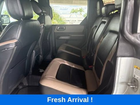 Used 2023 Ford Bronco Wildtrak AWD/4WD image 3