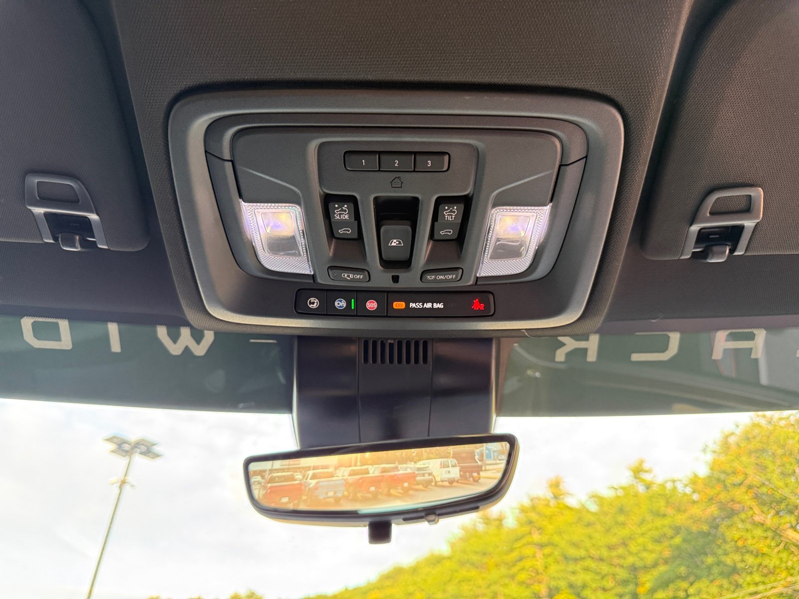 New 2026 Chevrolet Silverado 3500 High Country w/ High Country Premium Package AWD/4WD image 30