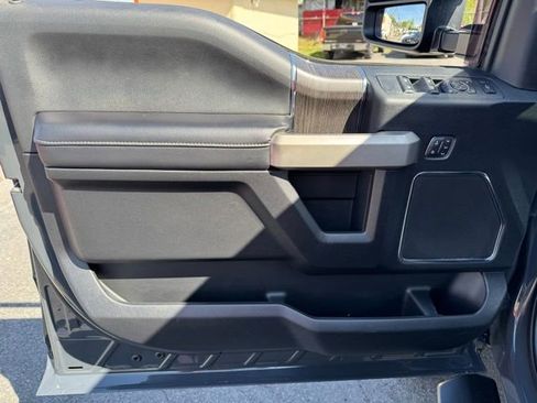 Used 2021 Ford F250 Lariat w/ Lariat Ultimate Package image 11