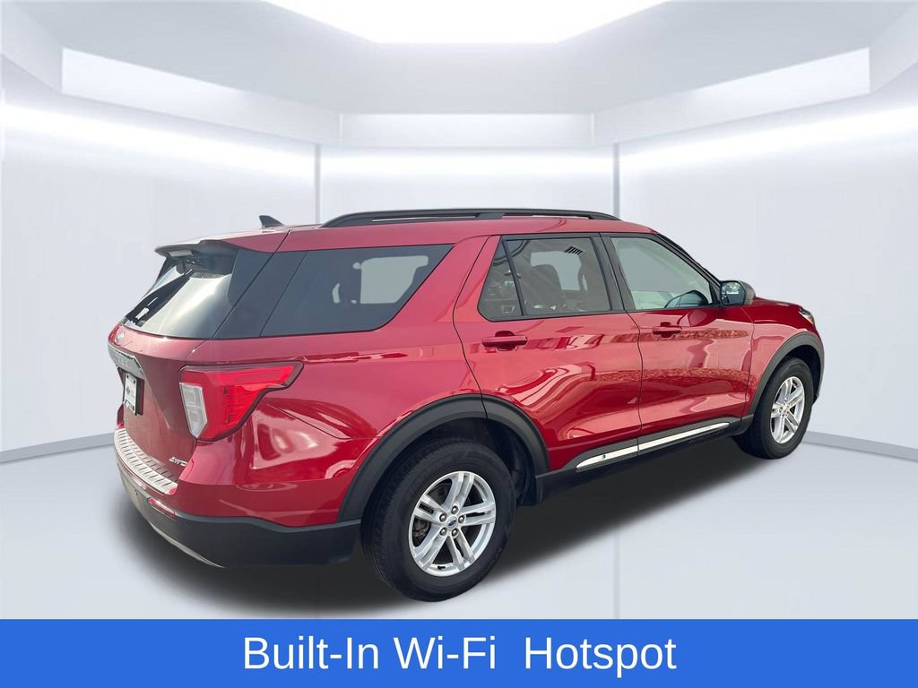 Used 2024 Ford Explorer XLT w/ Equipment Group 202A AWD/4WD image 6