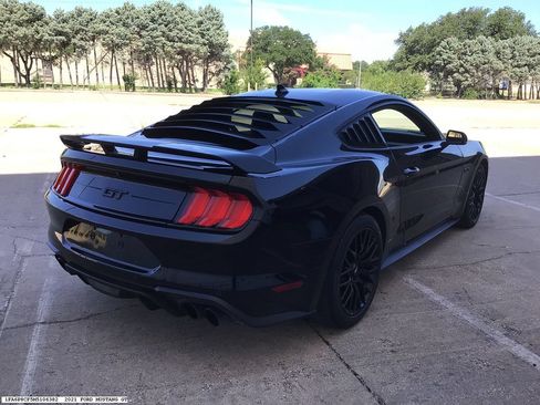 Used 2021 Ford Mustang GT Premium w/ GT Performance Package RWD image 5