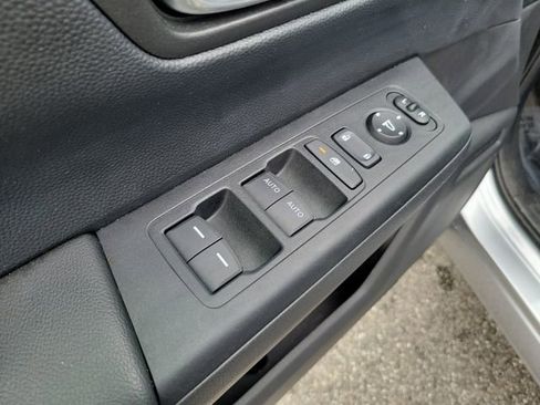 Certified 2024 Honda CR-V EX image 9