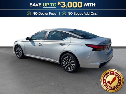 Used 2026 Nissan Altima 2.5 SV FWD image 4