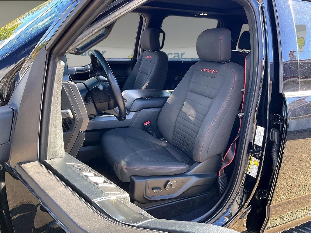 Used 2018 Ford F150 XLT w/ Equipment Group 302A Luxury AWD/4WD image 9
