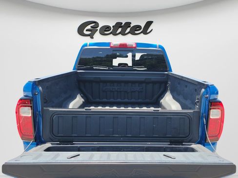 Used 2023 GMC Canyon AT4X AWD/4WD image 9