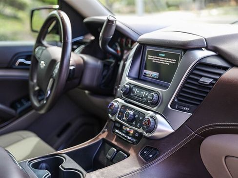 Used 2015 Chevrolet Tahoe LT w/ Luxury Package RWD image 24